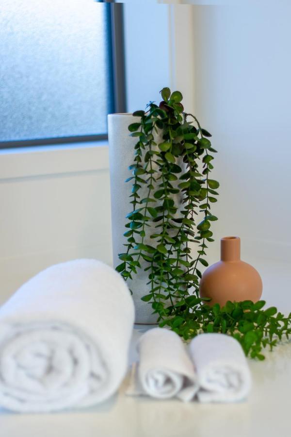 Ferienwohnung Urban Park Escape 2 Bed 2 Bath W/Carpark Christchurch Exterior foto